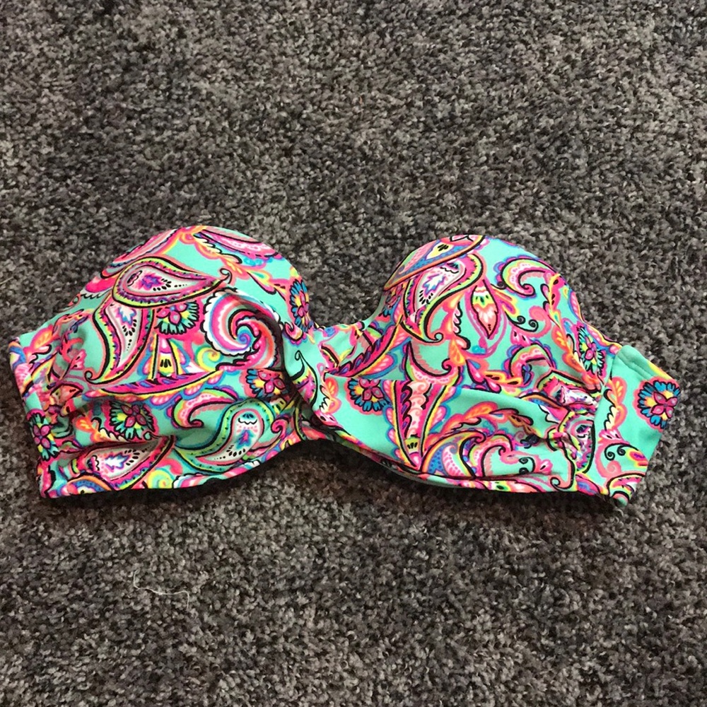 Cute bathing suit!